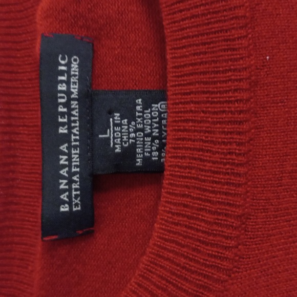BANANA REPUBLIC Italian Merino-Blend Red Long Sleeve Crew Neckline (Large) - Picture 2 of 3